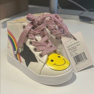 NWT Lola + the Boys High Top Sneaker 9C